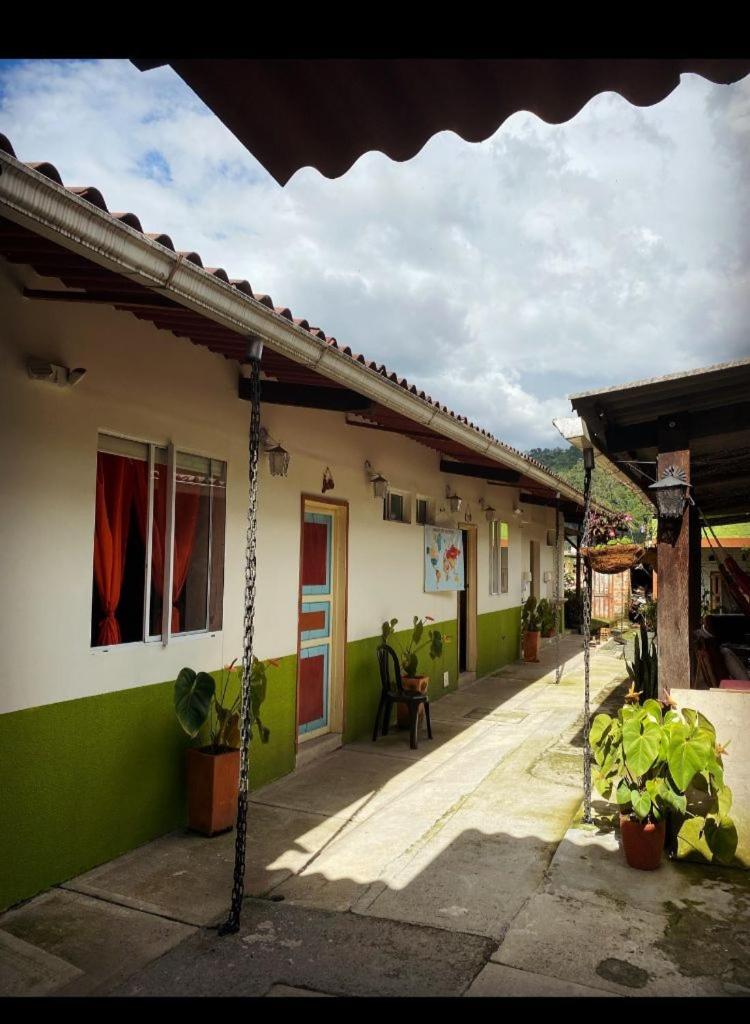 Hostal Don Jose Santa Rosa de Cabal Exterior photo